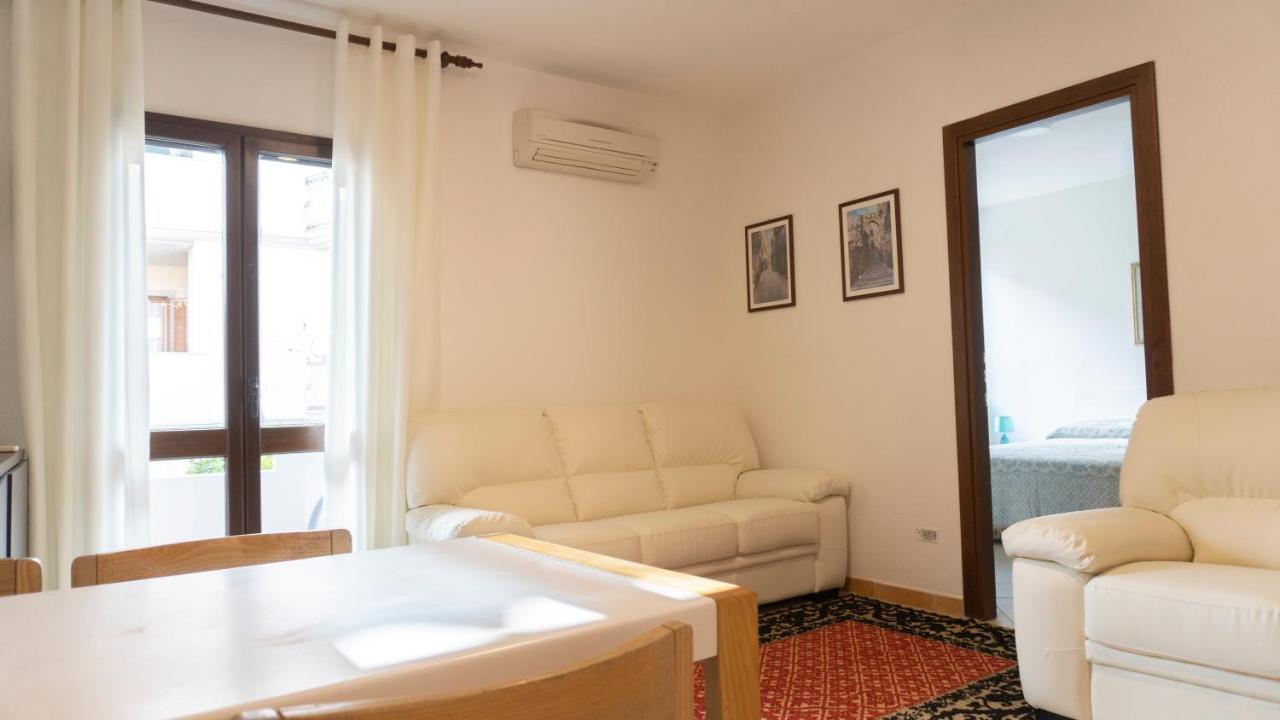 Sa Domu Downtown - Pms Casevacanze Olbia Exterior foto